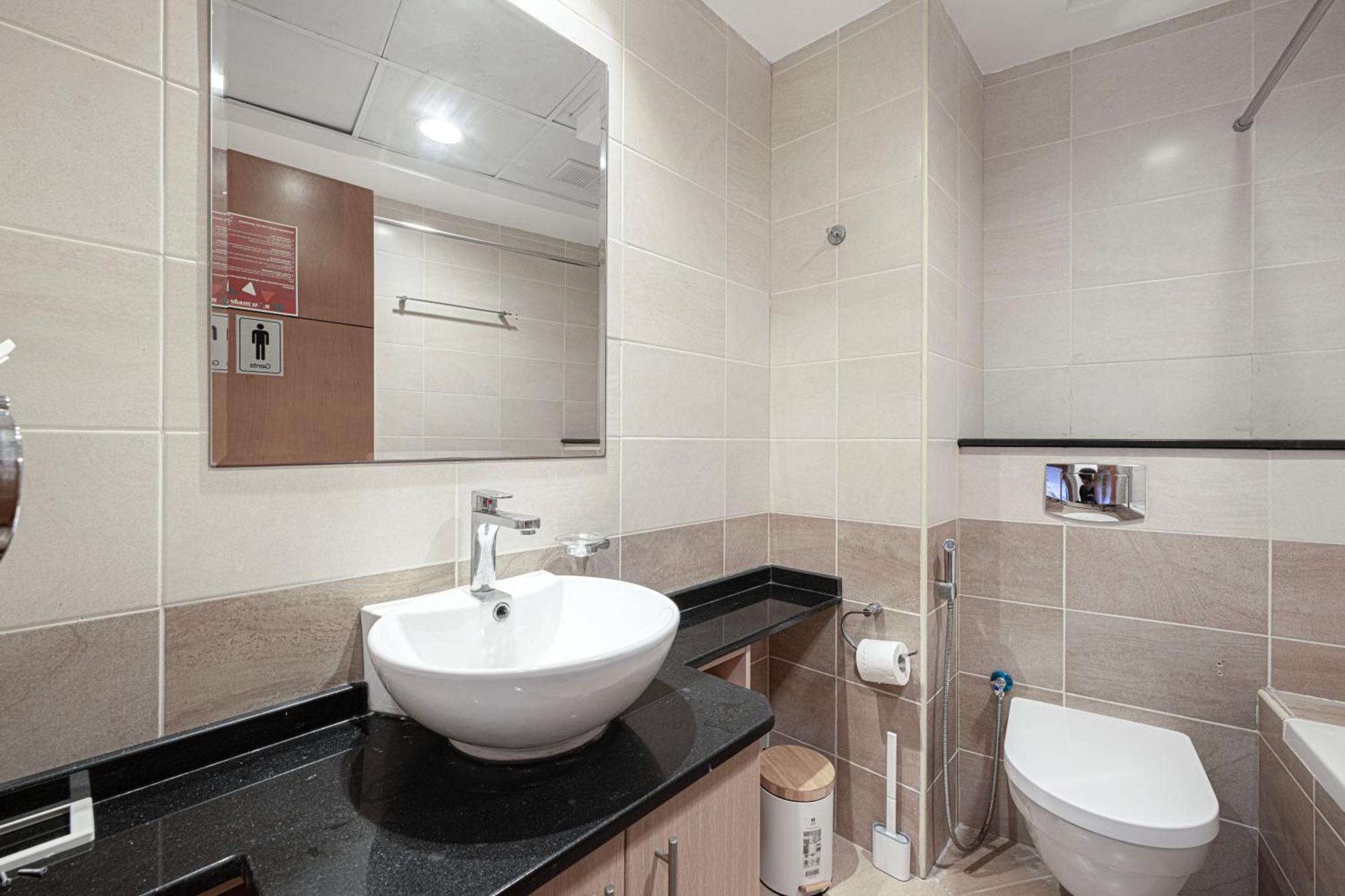 Capsule Experience Duplex - Panoramic Sea View - Nowmade La Marina Hostel Dubai Exterior foto